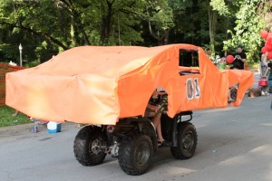 parade09 02